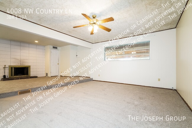 Building Photo - 4008 Country Ln NW