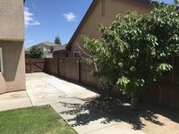 Building Photo - 3639 N Kilroy Rd