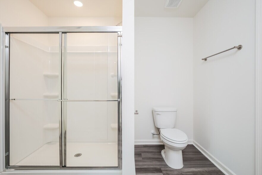 Building Photo - 292 Babbling Brk Dr