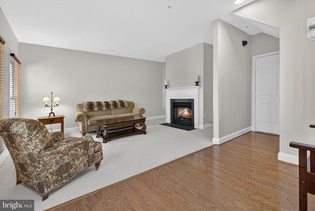 Building Photo - 43789 Water Bay Terrace