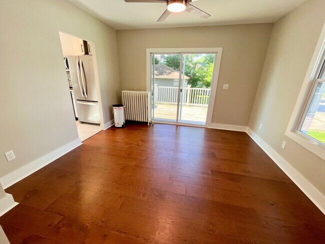 Building Photo - 602 Howard Ave