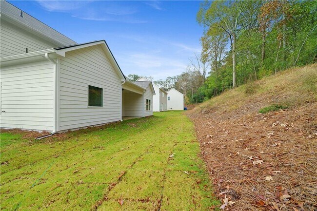 Building Photo - 2083 Easterwood Ct.