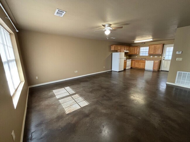 Building Photo - 30 Pirate Loop