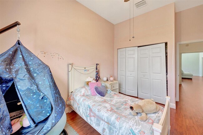 Building Photo - 10420 SW 229th Ln