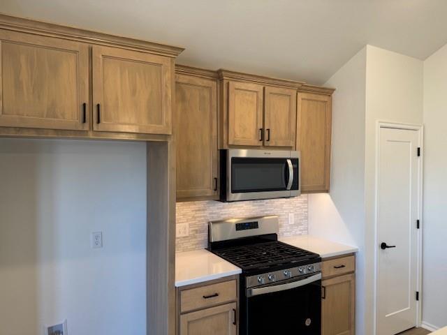 Building Photo - 705 Elena Dr