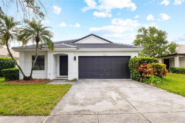 Building Photo - 1050 SW 164th Ave