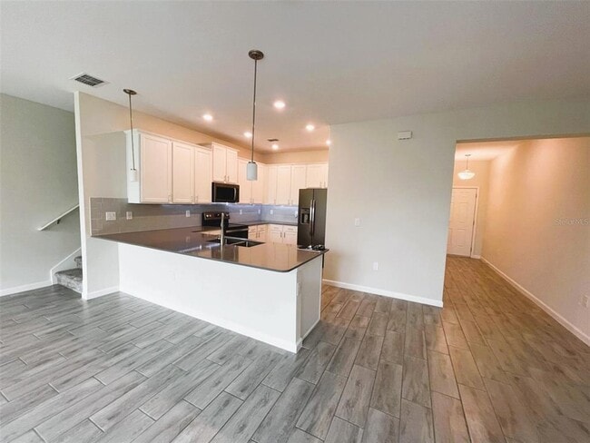 Building Photo - 236 Muscogee Ln