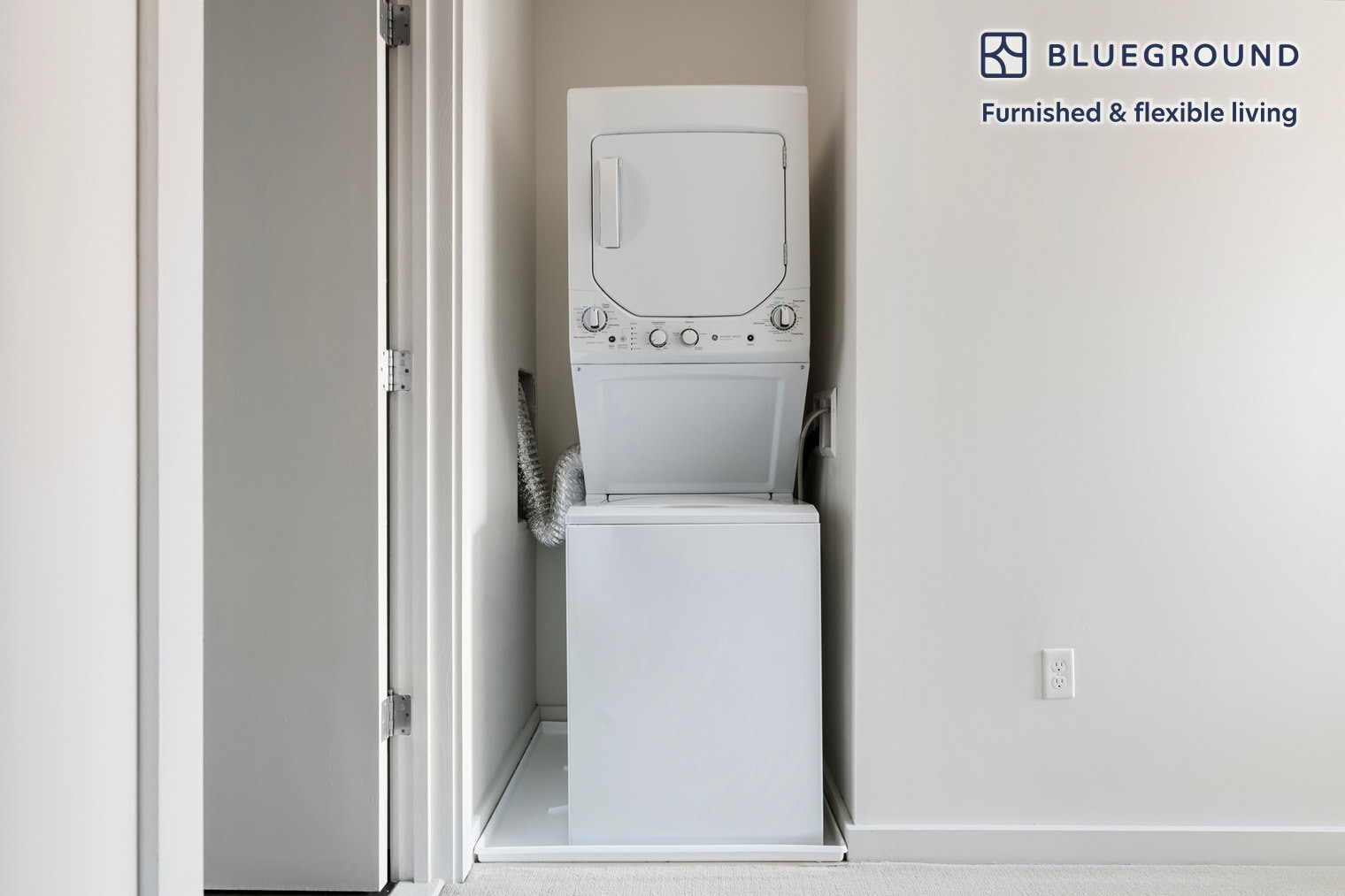 Building Photo - 240 Sidney St