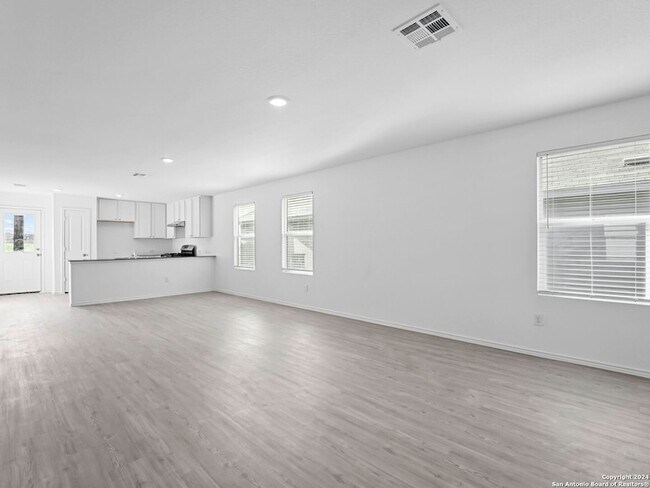 Building Photo - 13931 Wool Pk