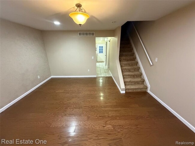 Building Photo - 37035 E Aragona Dr