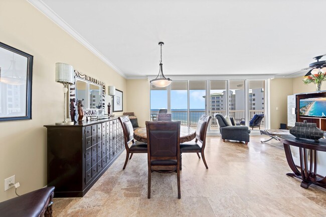 Building Photo - Gulf View Destin condo!!