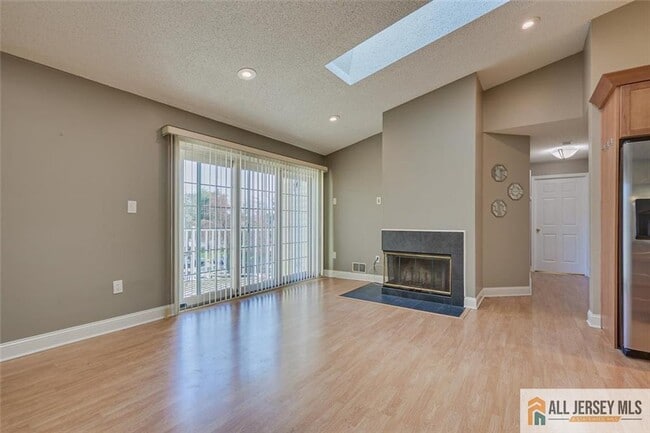 Building Photo - 268 Kempsey Dr