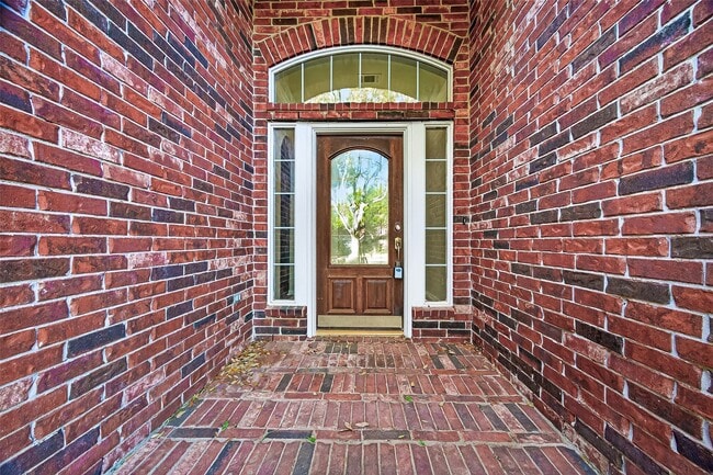 Building Photo - 15318 Bent Twig Way