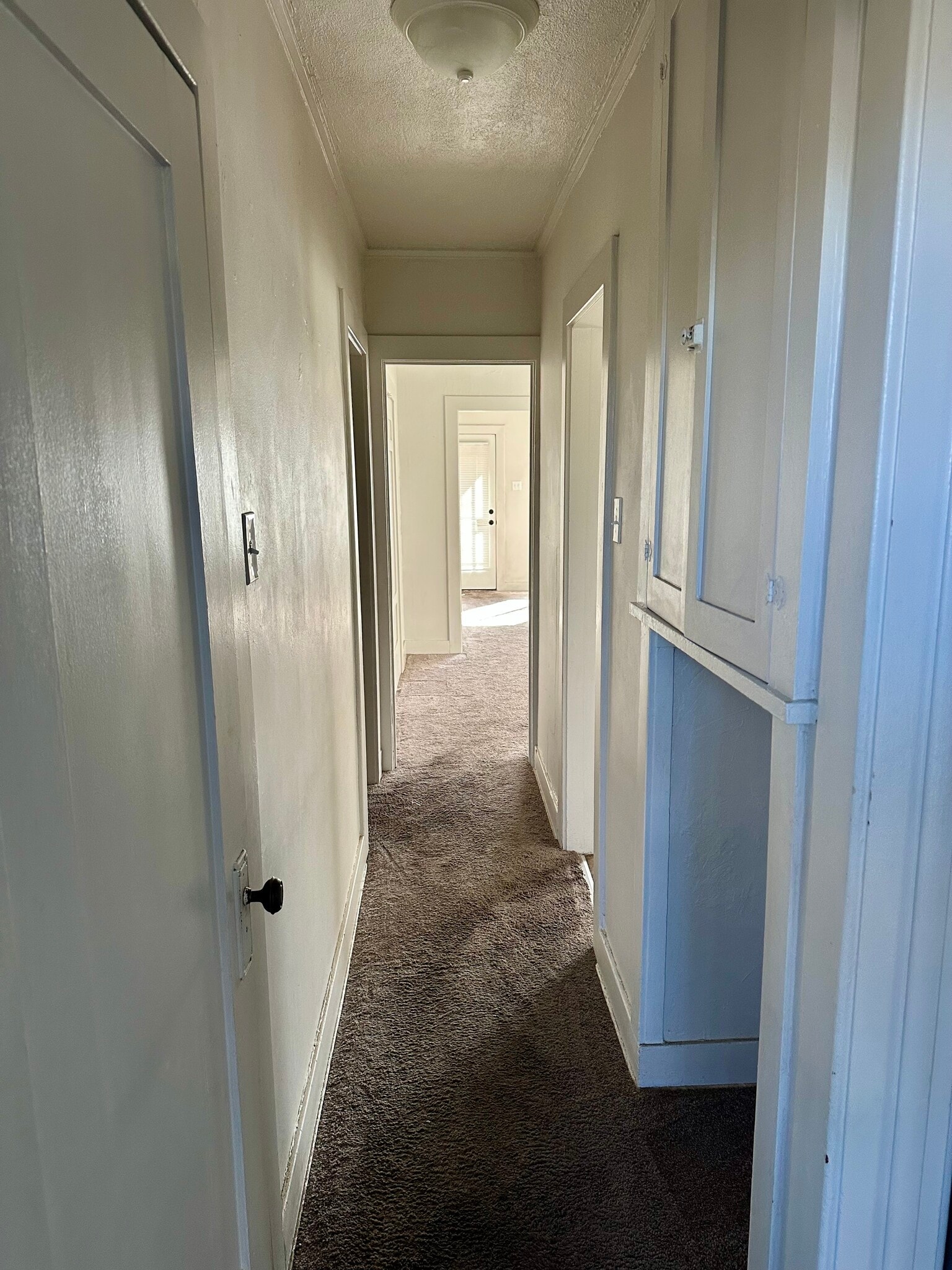 Building Photo - 149 W 41st Pl
