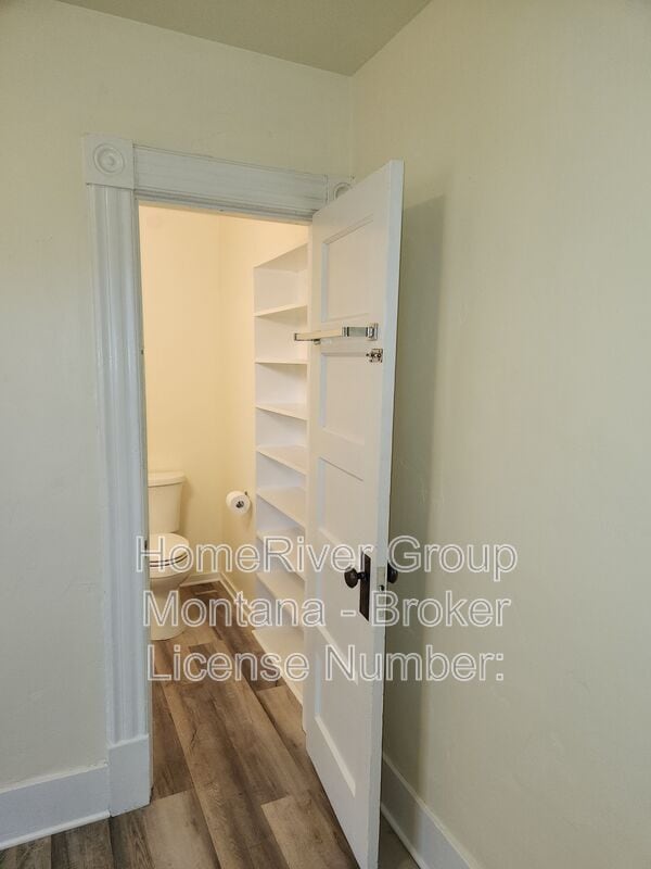 Building Photo - 334 W Alder St