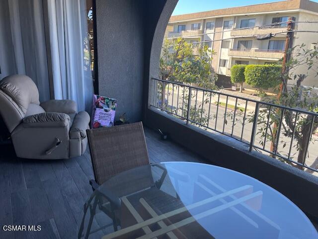 Building Photo - 5340 Yarmouth Ave