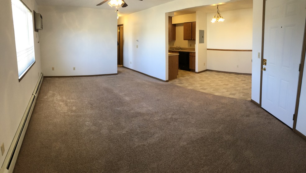 Living room and dining room - 1500 Northgate Dr