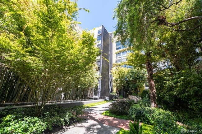 Building Photo - 1510 Park Ave