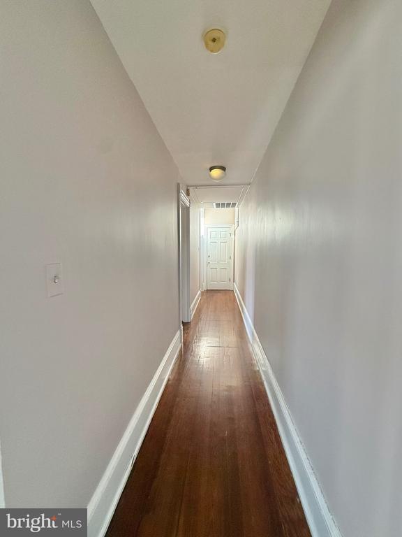 Building Photo - 718 Oronoco St