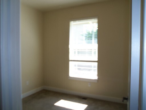 Building Photo - w1031