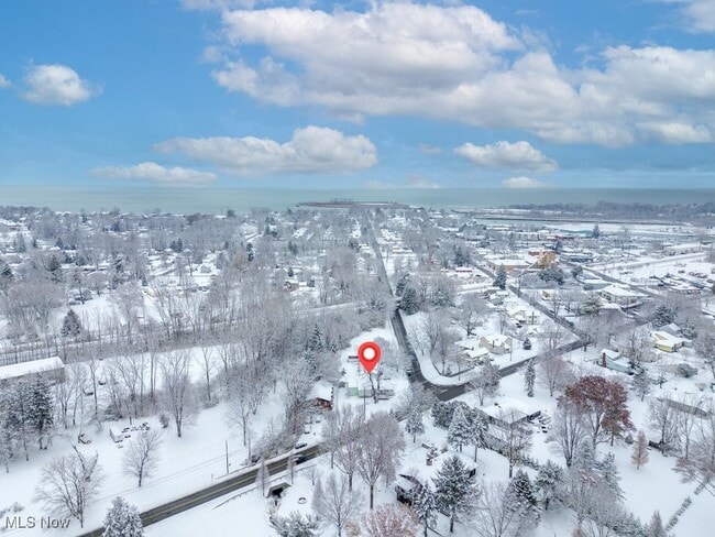 Building Photo - 301 Bogart Rd