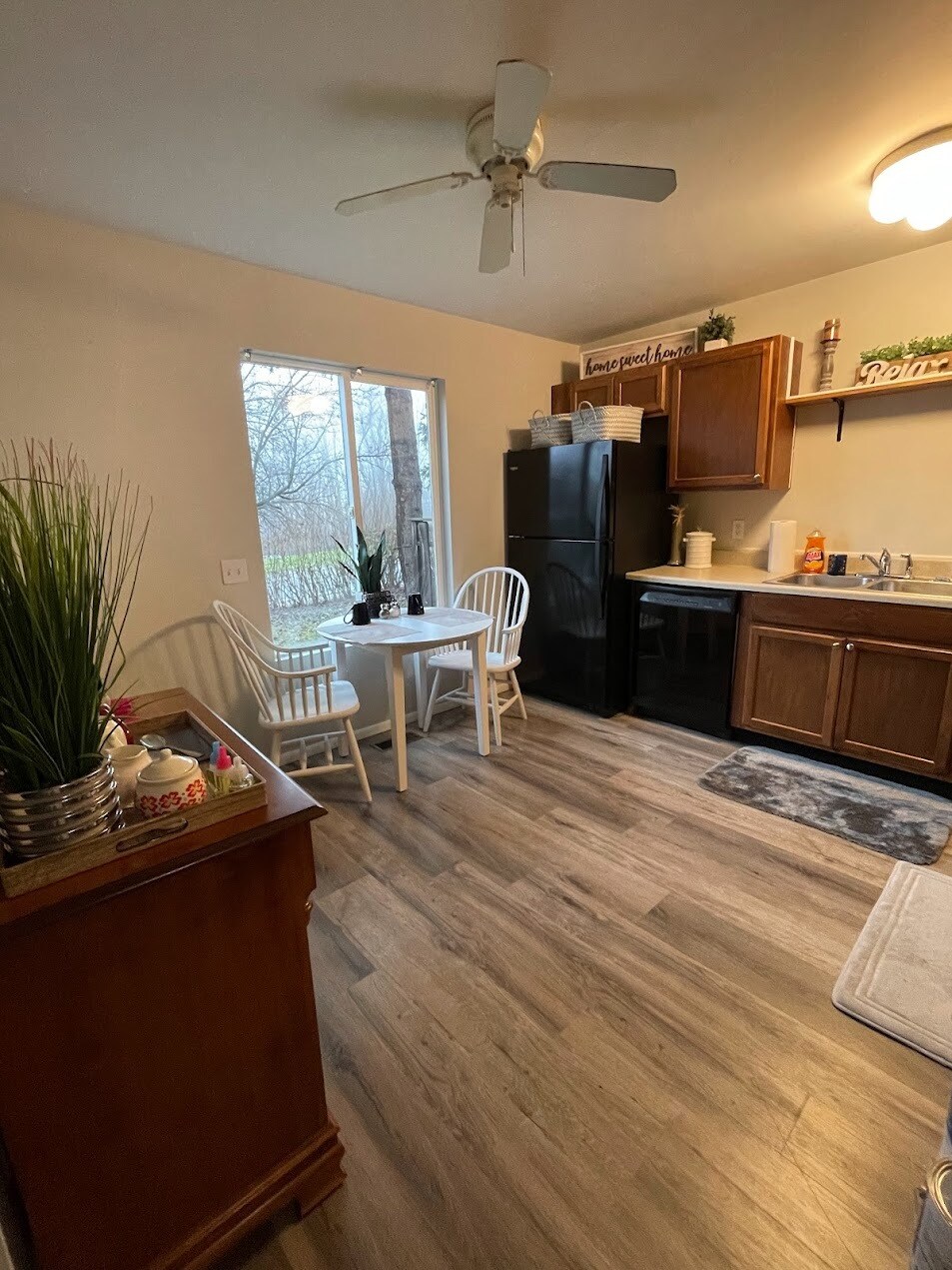 Building Photo - 27 Mayapple Ln