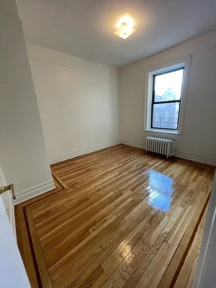 Building Photo - 85-21 Lefferts Blvd