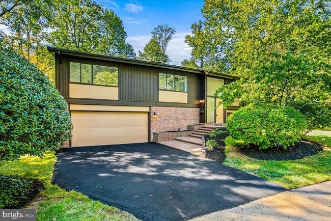 Building Photo - 4302 Wakefield Dr