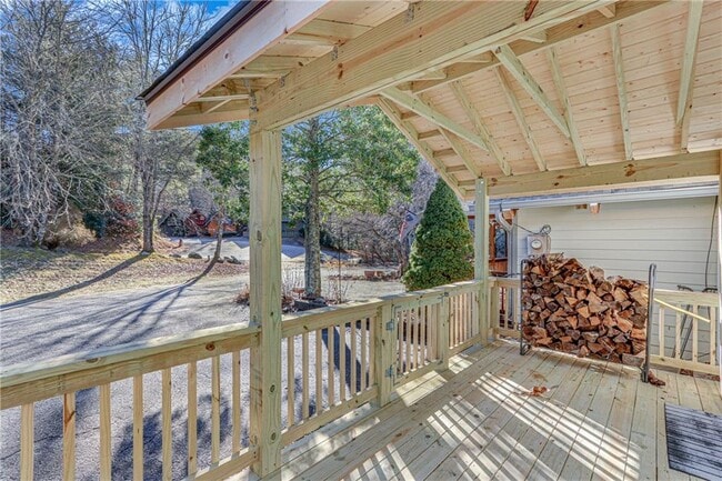 Building Photo - 3 Berkshire Ln