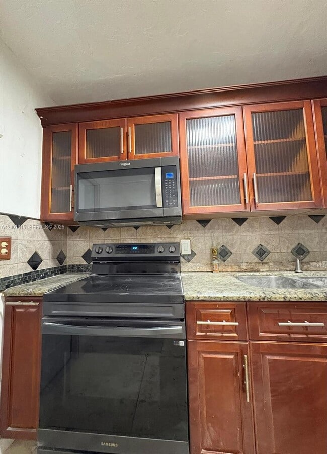 Building Photo - 2531 NW 88th St