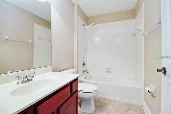 Building Photo - 7118 Regina Way