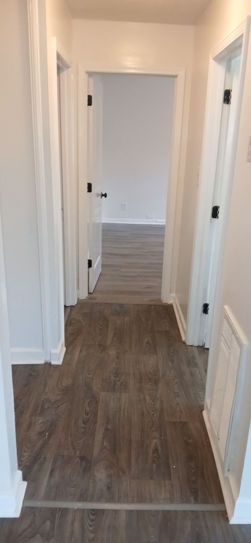 Building Photo - 4926 Francis St