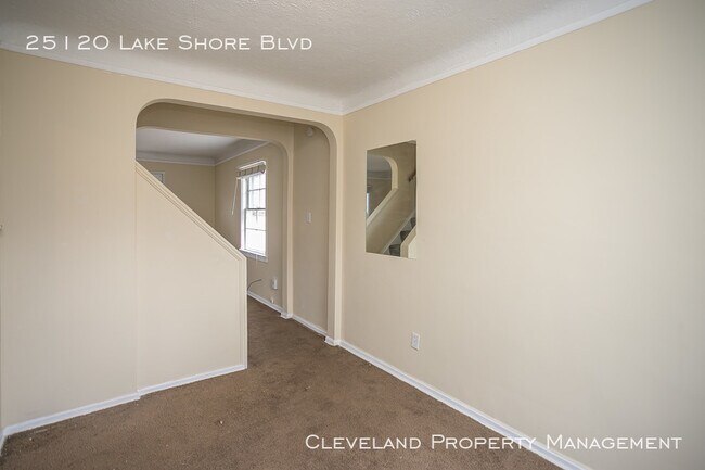 Building Photo - Solid Brick Duplex