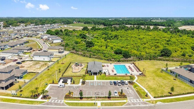 Building Photo - 3010 Adams Cross Dr