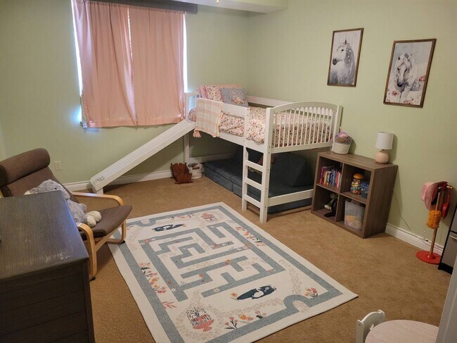 Building Photo - 6980 Wildridge Rd