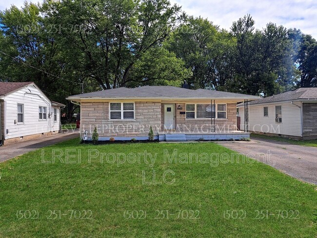 Primary Photo - 1120 Loretta St