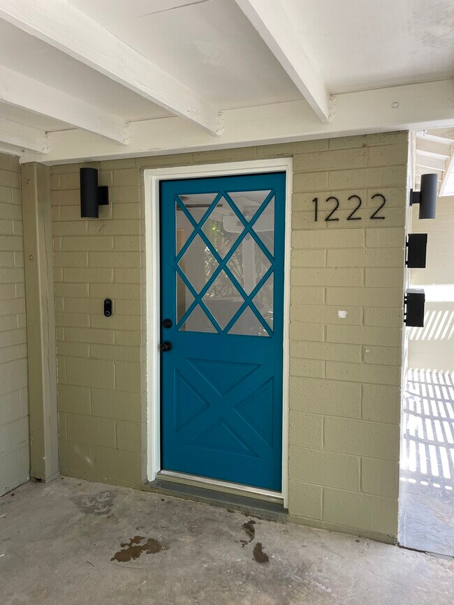 Building Photo - 1222 S Roosevelt St