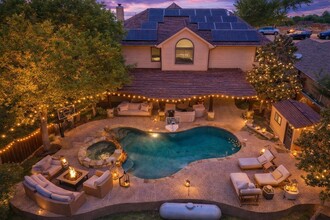 Building Photo - 1088 Pondview Dr