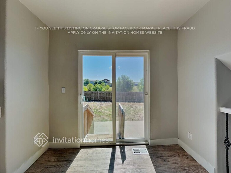Building Photo - 1647 Silver Meadow Cir