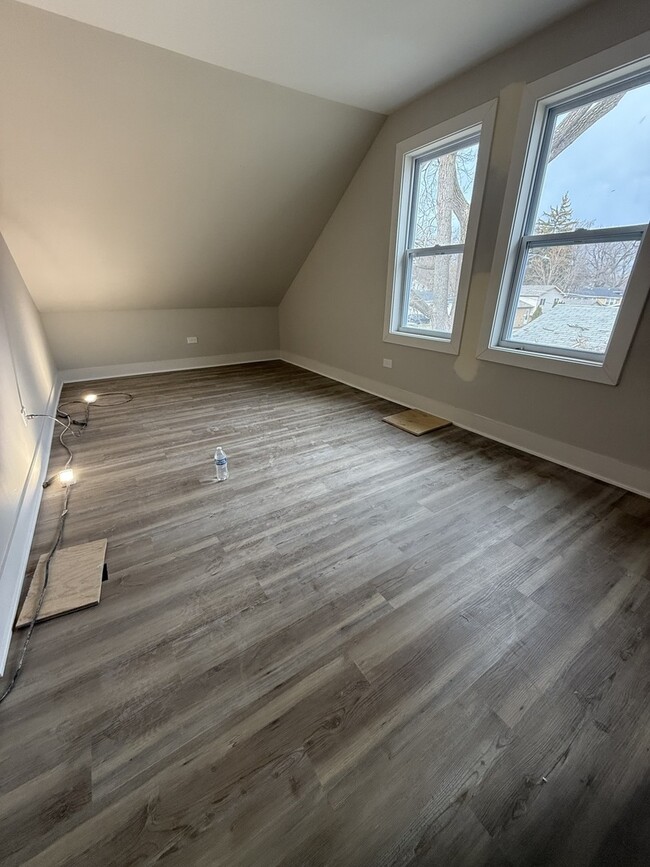 Building Photo - 16913 Jodave Ave