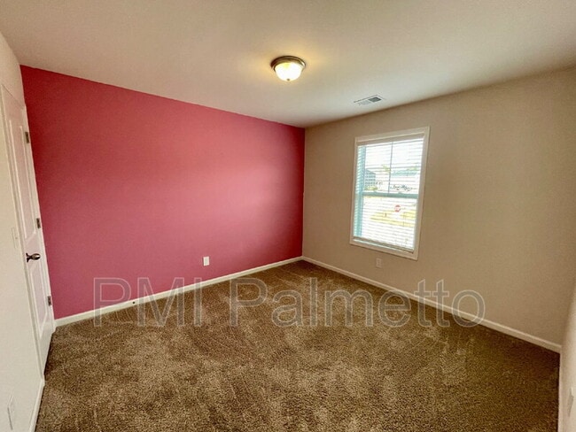 Building Photo - 1 Belle Ct