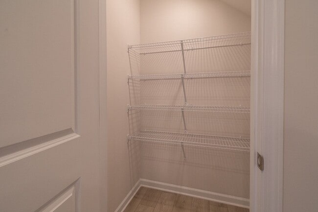 Building Photo - Beautiful Brand New 3 Bedroom 2.5 Bath Townhome in Hickory Glen!