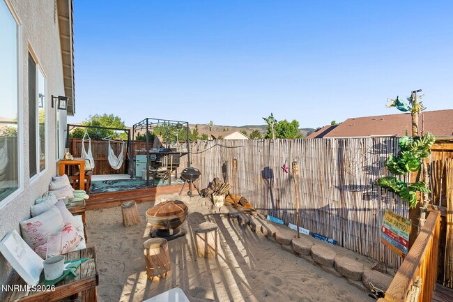 Building Photo - 10235 Lucente Way