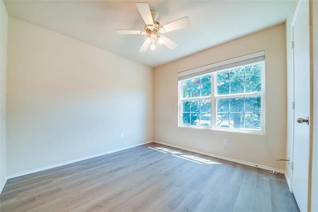 Building Photo - 1426 Raven Dr S