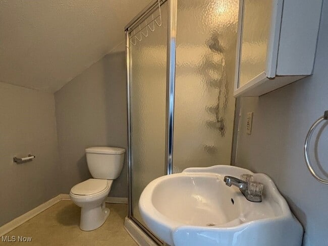 Building Photo - 151 Chestnut St