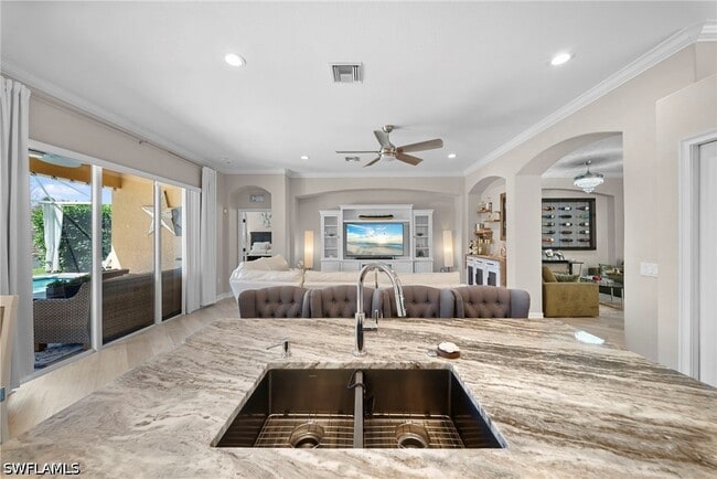 Building Photo - 14321 Manchester Dr