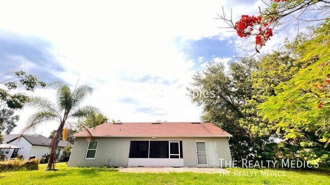 Building Photo - 3234 Windmill Point Blvd