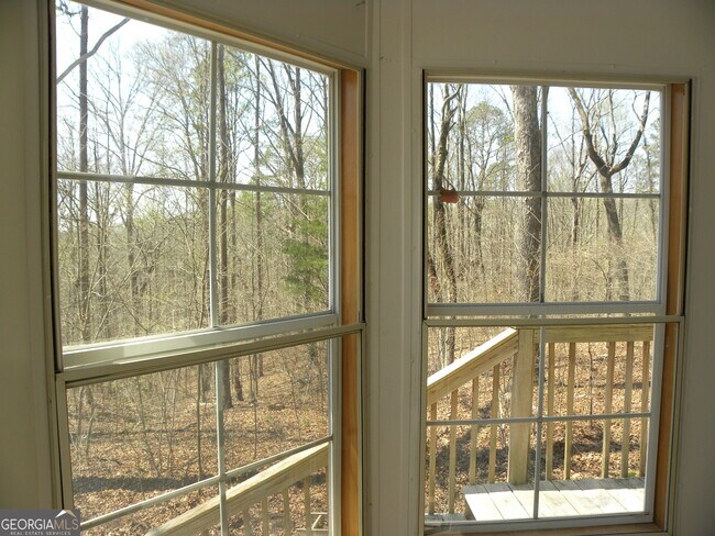 Building Photo - 297 Bell Acres Rd