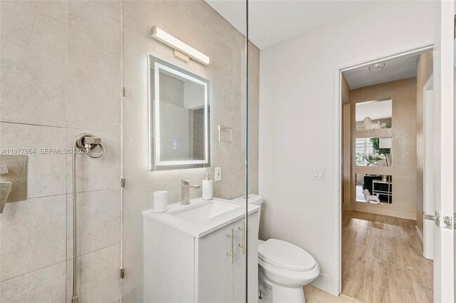 Building Photo - 301 86th St