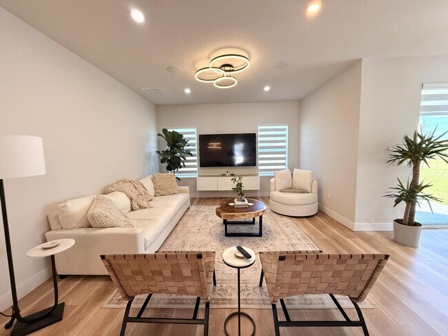 Building Photo - 10603 SW Vasari Way